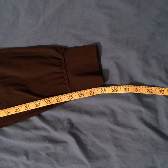 Lululemon Black Sweatpant Sz 8 Banded Ankle, Front Pockets, Buttery Soft - Picture 4 of 10